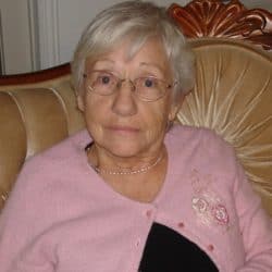 Mme Lise Vaillancourt (née Gladu)