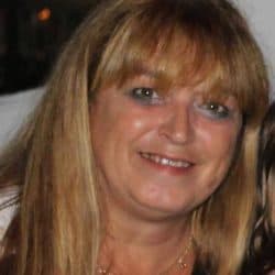 Mme Manon Séguin