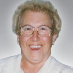 Mme Réjeanne Trottier Bissonnette