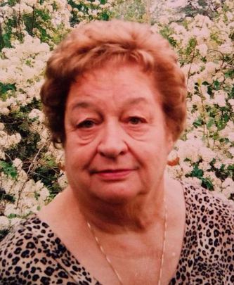 Mme Patricia Oelmann (nee Leclaire)