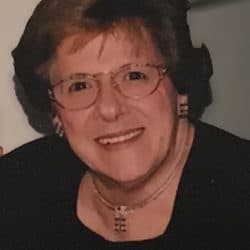 Mme Thérèse Carbonneau Jolicoeur