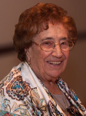 Mme Maria Bellucci Manocchio