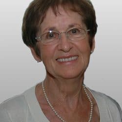 Mme Françoise Parent Descoteaux