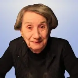 Mme Pauline Brault Larivée