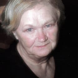 Mme Suzanne Domon née Chassé