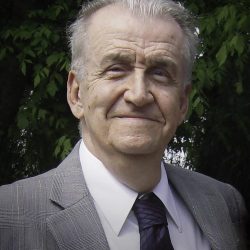 M. Benoit Lussier