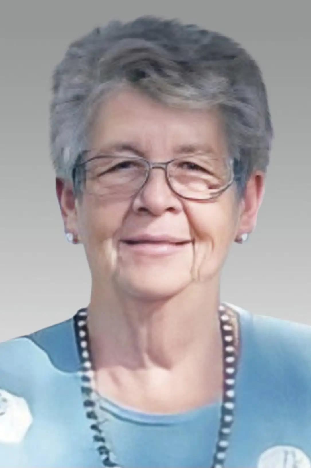 Mme Carmen Doré Chevalier