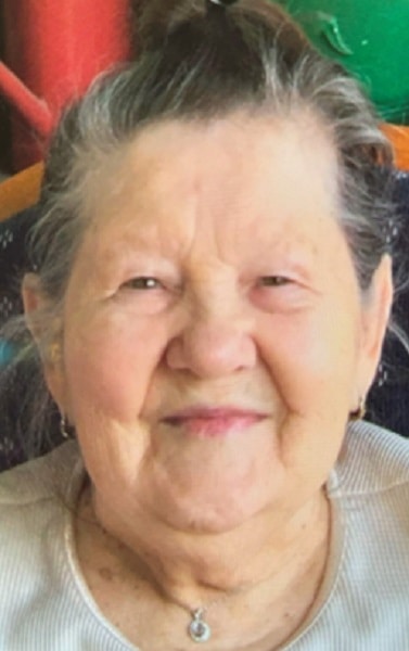 Mme Magdolna Petracsek Csanyi