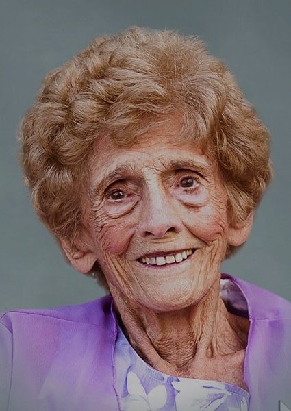 Mme Adriana Van Leeuwen (née Hegge)