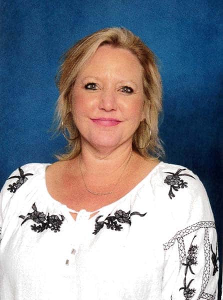 Mme Trista Mroczek