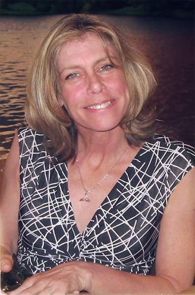 Mme Sophie Charbonneau