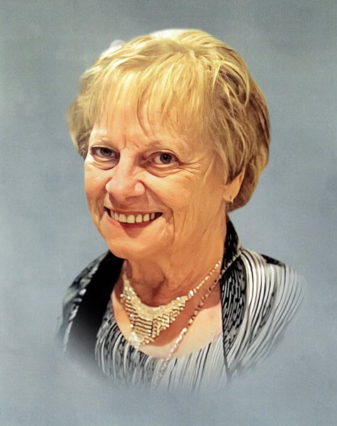 Mme Lucy Sauvé Slattery