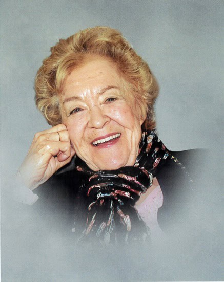 Mme Jacqueline Domon