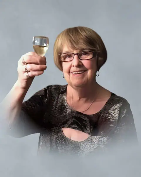 Mme Huguette Lanctôt