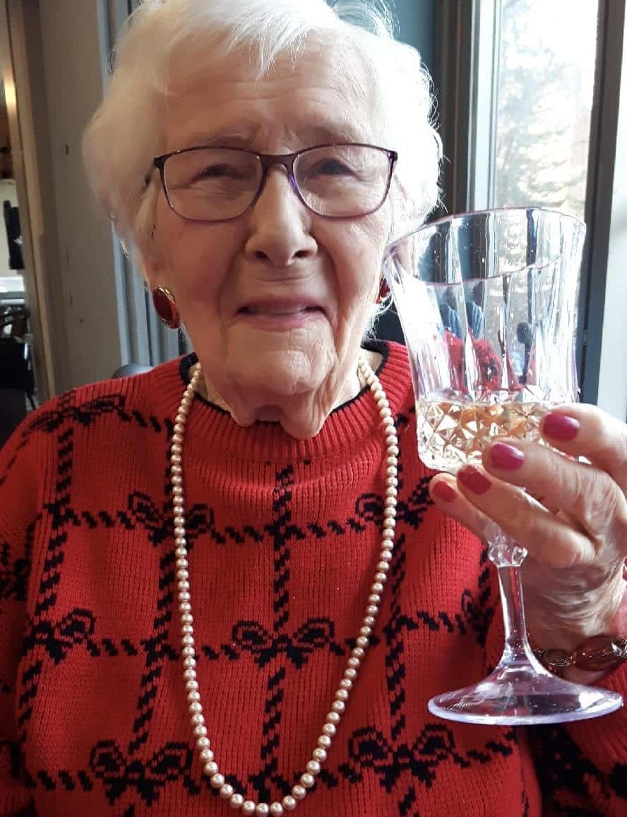 Mme Dorothy Jeal McCormack